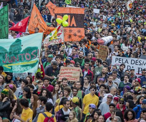 Brazilia: Marş al Marijuanei