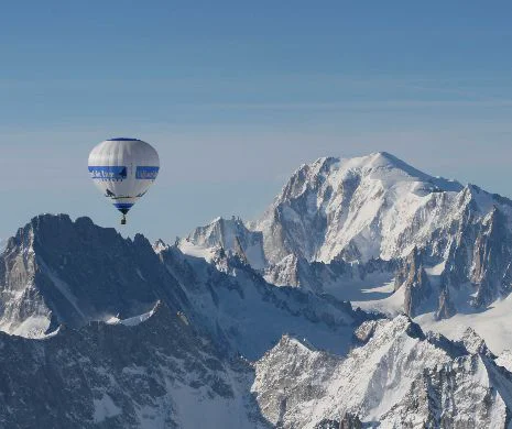 Cea mai MARE fotografie din lume este PANORAMA vârfului Mont Blanc | VIDEO