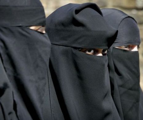 Cum sunt RECTRUTATE femeile din Occident de către jihadiștii Statului Islamic. Detalii ŞOCANTE