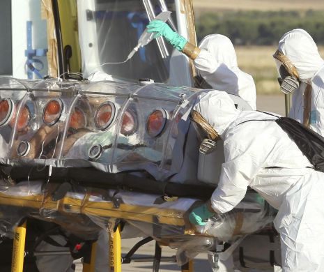 EBOLA din nou în Europa! Un asistent medical a fost testat pozitiv şi a fost transferat din Sardinia la un spital din Roma