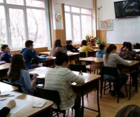Elevii din clasa a IV-a susțin, astăzi, evaluarea la limba română