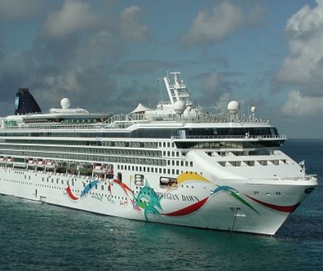 Navă de croazieră norvegiană cu 2.675 de pasageri, EŞUATĂ în reciful din Bermuda