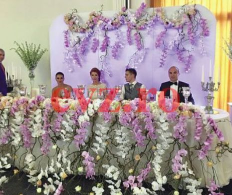 Noii liberali din PDL s-au strâns la o nuntă din Cluj, nășită de jurnalistul Rareș Bogdan