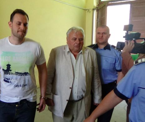Omul lui Frunzăverde, Ionesie Ghiorghioni, rămâne în arest. Nepotul său a fost reținut și el