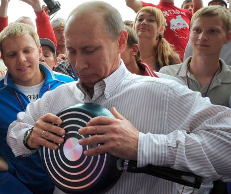 Rusia trece la ATAC. Putin vrea să interzică ONG-uri și firme străine "indezirabile"