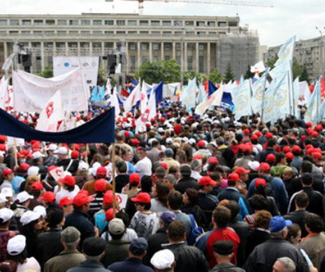 Sindicaliştii din administraţie PROTESTEAZĂ, miercuri, în Piaţa Victoriei