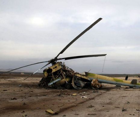 SIRIA: Elicopter militar doborât de jihadişti