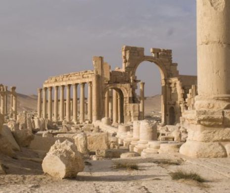 Statul Islamic a preluat controlul asupra orașului antic PALMIRA, perla deșertului sirian