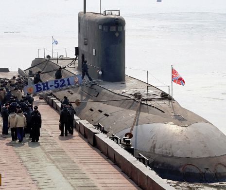 TENSIUNI. Un submarin și o navă militară ruse au fost DETECTATE în apropierea Letoniei