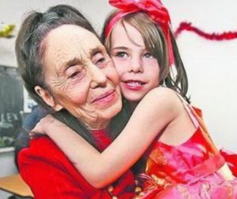 Anunţul făcut de "cea mai bătrână mamă" din România: "Aştept să iau pensia ca să…"