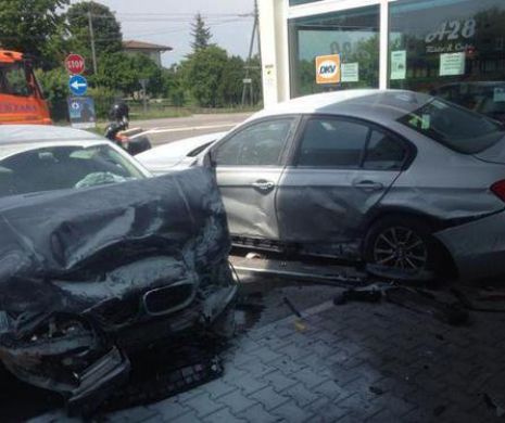 Doi români au fost RĂNIŢI într-un  teribil accident în Italia