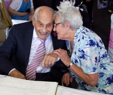 Dovada că dragostea nu are vârstă: Mirele are are 103 ani, iar mireasa 91 | VIDEO
