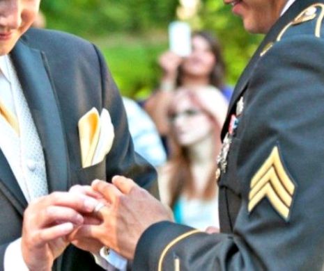 Gay Pride la Pentagon: Generalul Taylor și-a prezentat soțul, pe Lucas!