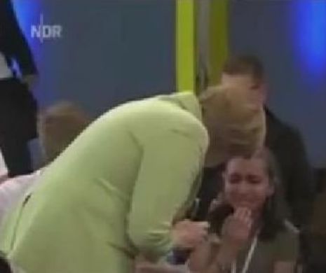 Angela Merkel primeşte critici dure după ce a făcut un copil să plângă | VIDEO