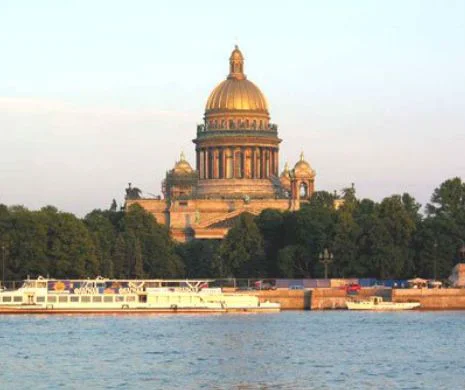 Biserica ortodoxă vrea să recupereze cea mai mare catedrală din Rusia