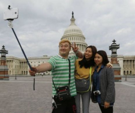 Campanie incredibilă a guvernului RUS împotriva selfie-urilor