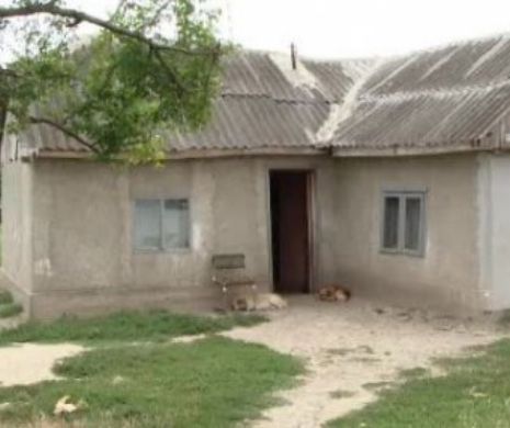 Casa ororilor din Iasi unde un barbat de 67 de ani viola doua fetite de 5 si 6 ani. Mama fetelor era si ea pozata goala de el