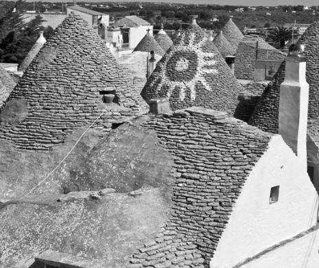 Casele trulli  ajung la Muzeul Satului din Bucureşti