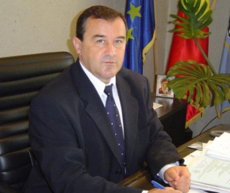 Directorul Companiei de Apă ”Someș” câștigă de două ori mai mult decât președintele Iohannis. VEZI top șase salarii