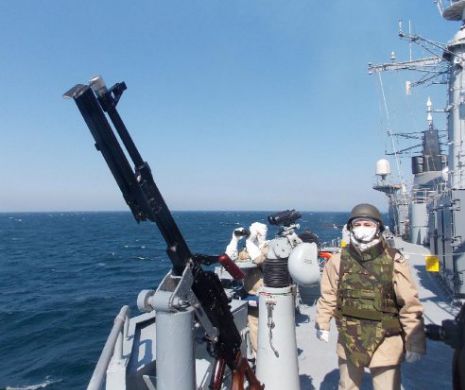 Forţele Navale Române, alături de grupări navale NATO, în misiune în Marea Neagră