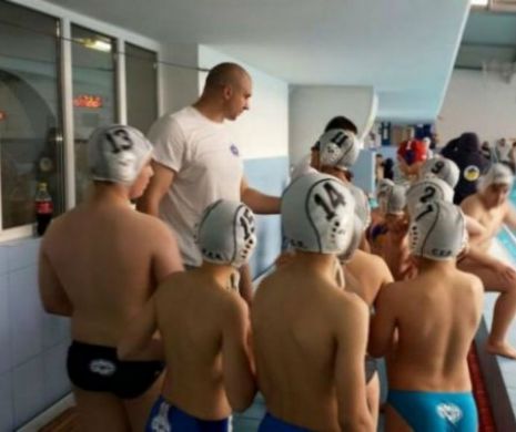 Internaționalul Florin Mușat recomandă polo fetelor curajoase: „Îmbină jocul de echipă cu sportul individual"