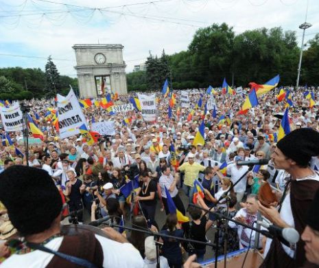 Mare Adunare Naţională la Chişănău, pentru unirea cu România