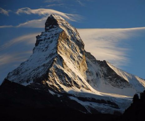 Matterhorn, miticul munte PIRAMIDĂ, în solitudine la 150 de ani de la prima sa escaladare | VIDEO