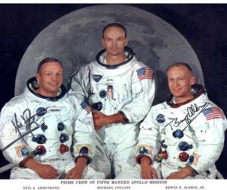 Pentru fiecare om care va ridica privirea spre Lună. Secretele misiunii Apollo 11