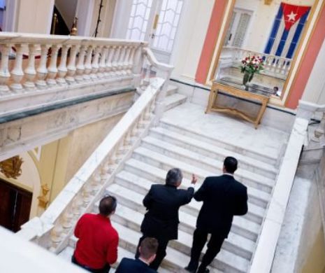 Steagul fraților Castro flutură iar la Washington