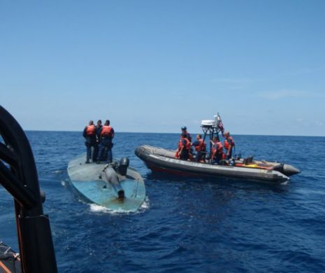 Un minisubmarin încărcat cu 2,5 tone de cocaină, interceptat în Oceanul Pacific