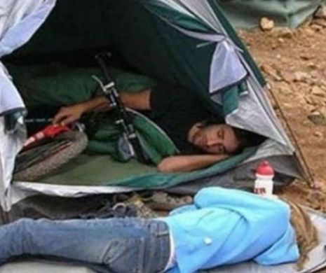 Cele mai tari imagini cu oameni care dorm în CORT. Unele vă vor ŞOCA | GALERIE FOTO