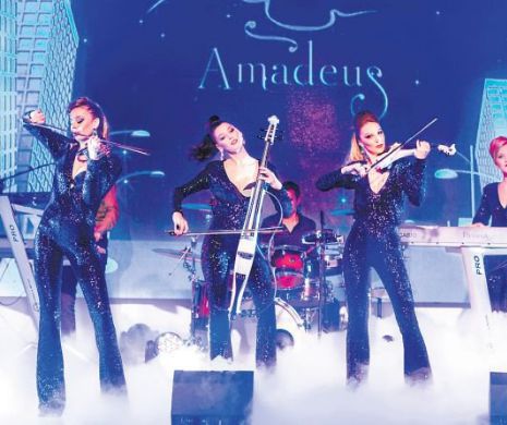 Fetele de la „Amadeus” i-au cântat lui Adrien Brody