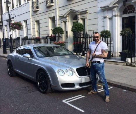 “Gigi muşchi” a ucis un grădinar şi şi-a făcut praf Bentley-ului în cartierul londonez Notting Hill