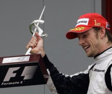Jenson Button, victima din St. Tropez! Hoții i-au furat pilotului F1 300.000 de lire