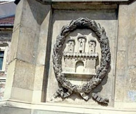 Obeliscul Carolina a fost vandalizat