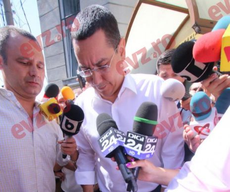 Ponta sugerează că jurnaliștii Dan Tapalagă și Robert Turcescu sunt ofițeri sub acoperire