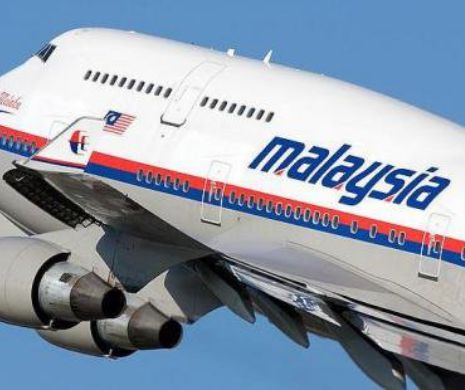 Premierul Malaeziei: Fragmentul de fuselaj găsit pe Insula Reunion aparţine avionului Boeing 777 malaezian, dispărut în martie 2014