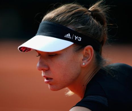 Simona Halep a suferit în meciul jucat împotriva Kristinei Mladenovici, dar S-A CALIFICAT în turul 3 de la Cincinnati