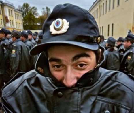 SPIONAJ ca-n codru pe şoselele din RUSIA. Unde ascund poliţiştii camerele de supraveghere | GALERIE FOTO