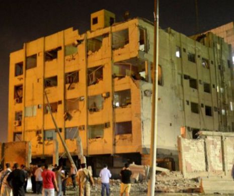 Teroare la Cairo. O explozie a făcut praf o clădire şi a rănit şase polițiști