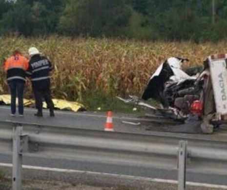CARNAGIU pe E70: Patru persoane şi-au pierdut viaţa într-un accident rutier îngrozitor