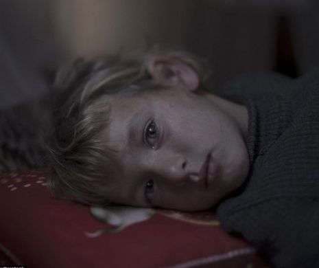 DUREROS. Cum au fost surprinşi copiii refugiaţilor prin PĂDURILE şi CANALELE din Europa | GALERIE FOTO
