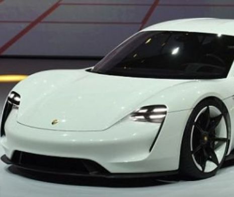 Inimaginabilul se produce: Bolidul sport electric inventat de Porsche