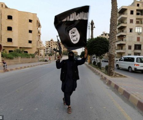 ISIS ar putea fi ÎNFRÂNT. Un colonel britanic al forţelor speciale avertizează că gruparea TERORISTĂ este fragilă