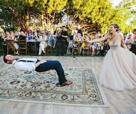 NUNTĂ MAGICĂ? Cum LEVITEAZĂ mirele la primul dans. Invitaţii au rămas fără uimiţi de ce îi făcea proaspăta soţie | GALERIE FOTO şi VIDEO