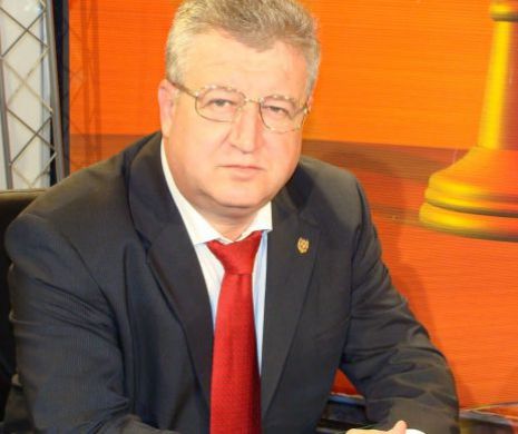 Un fost ofițer SRI, candidat la șefia PSD