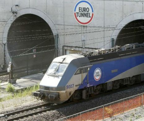 Un imigrant a murit după ce un tren l-a lovit în tunelul care leagă Franța de Marea Britanie