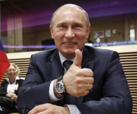 Vladimir Putin menţine suspasul: nu e sigur dacă va candida în 2018. Ce filmuleţ i-au făcut fanele preşedintelui iubit  VIDEO