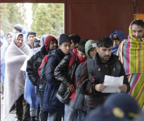 CRIZA IMIGRANȚILOR. Mii de oameni au sosit în Slovenia, după ce Ungaria a închis granița cu Croația