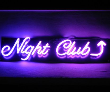 ÎNFRICOŞĂTOR. Clubul de noapte ce pare desprins dintr-un film de GROAZĂ | FOTO